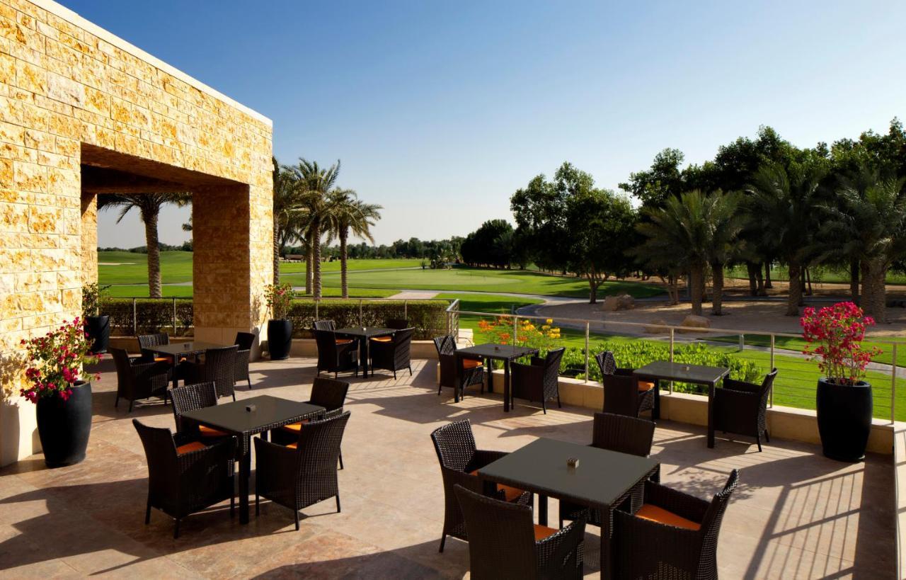 Vogo Abu Dhabi Golf Resort & Spa Formerly The Westin Abu Dhabi Golf Resort & Spa Eksteriør bilde The clubhouse at the Dubai Creek Golf & Country Club